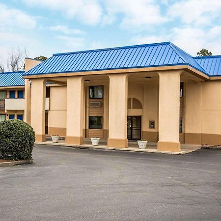 Rodeway Inn & Suites Plymouth Hwy 64 Εξωτερικό φωτογραφία